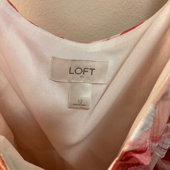 LOFT dress pink and whit floral pattern, size 12, excellent condition - Picture 2 of 3